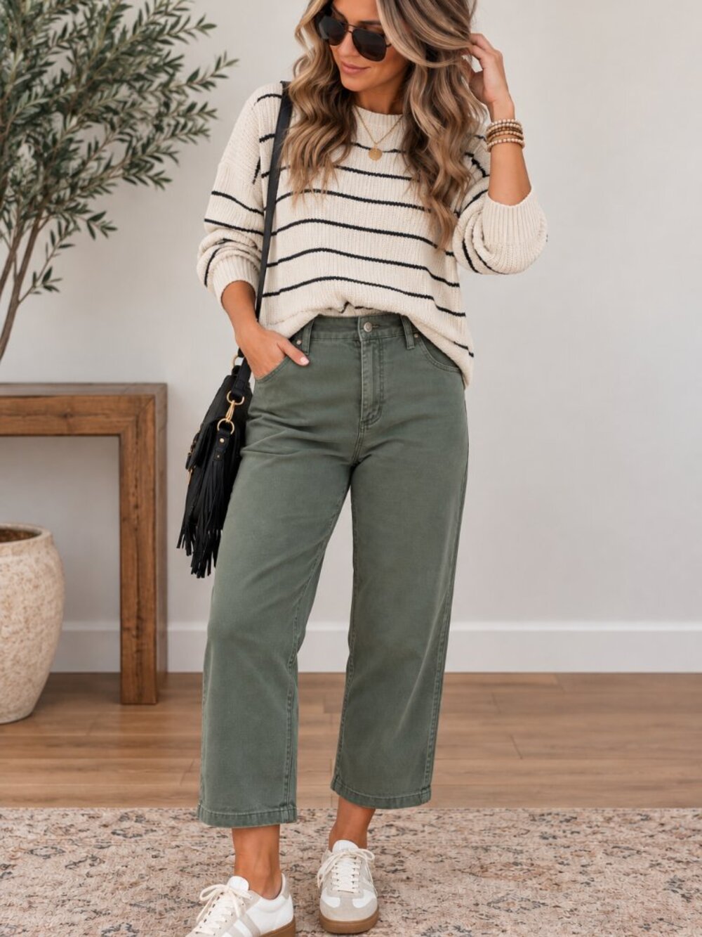 Liz Claiborne LizWear Olive Green Crop Jeans Size 10